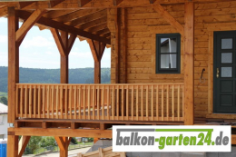 Balkonbrett aus Holz fuer Holzbalkone