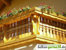 Profilblende Zierblende Fichte Laerche Balkonbretter Balkonbrett Holzbalkon Balkongelaender Salzburg Holz